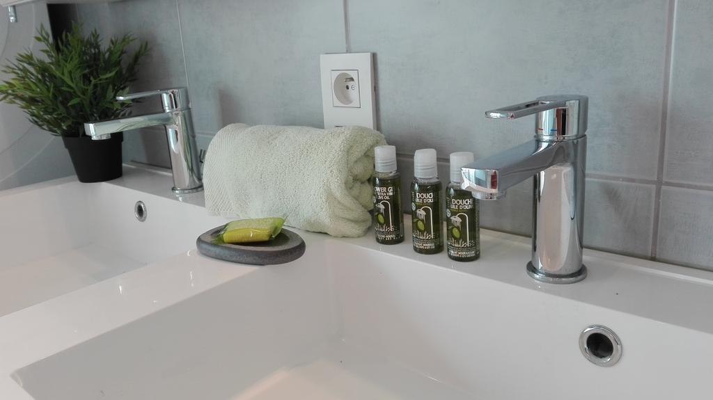 Duplex "Harmony" Apartment Spa Luaran gambar